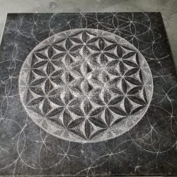 Flower of life, Belgisch hardsteen (60x60x4) € 3000 Verkocht.