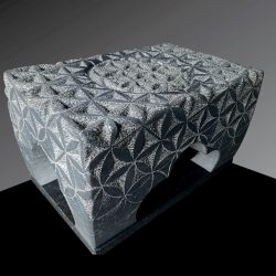 Beauty Case, 2021, Belgisch hardsteen (40x30x30) € 5500